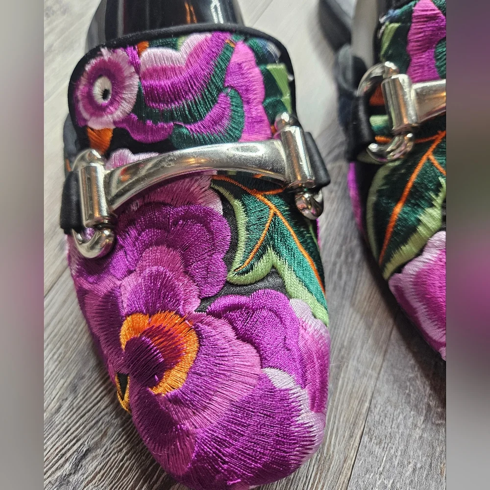 Jeffrey Campbell Mules Size 6 Purple Ravis Embroidered Floral - Picture 2 of 10